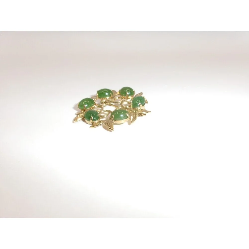 Green Gemstone Circle Pin Brooch w/ Leaves 12K Gold Filled Signed CC? 1.25 inch